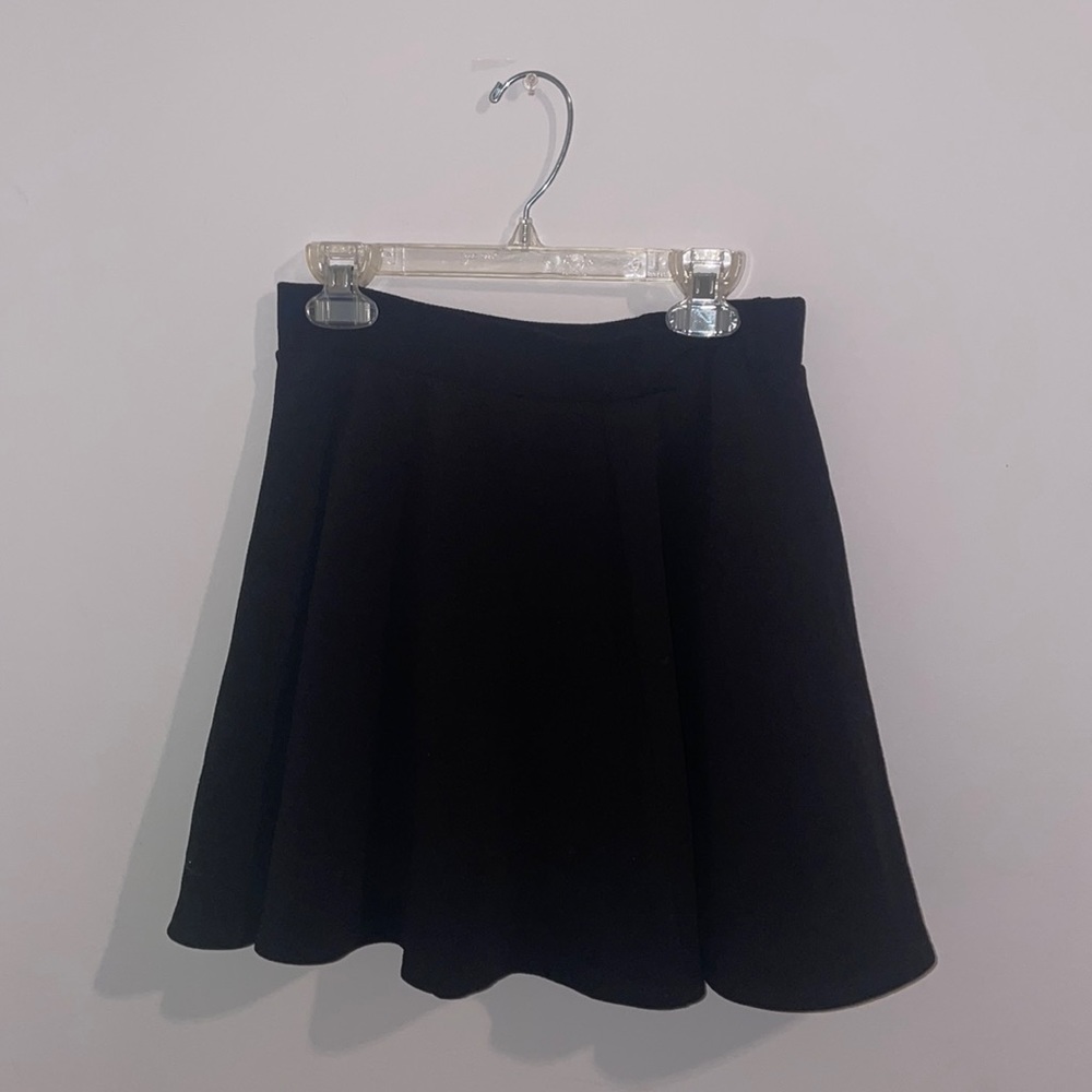 S Black Textured Skater Skirt
